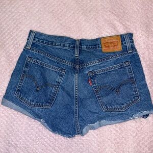 Levi’s shorts